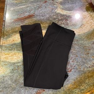 Athleta pant with mesh small